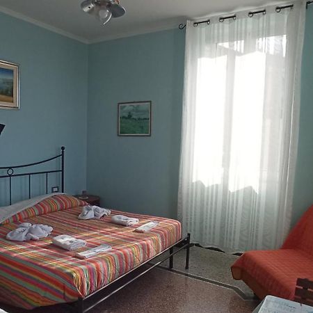 ואראצה Au Cavettu B&B מראה חיצוני תמונה